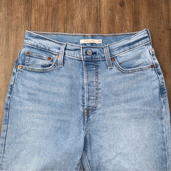 LEVI'S Wedgie Straight Leg High Rise Distressed Torn Blue Jeans Ankle - Picture 6 of 13